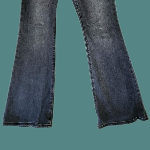 Distressed Black High Rise Flare Jeans from The Gap 28/6 - Picture 4 of 5